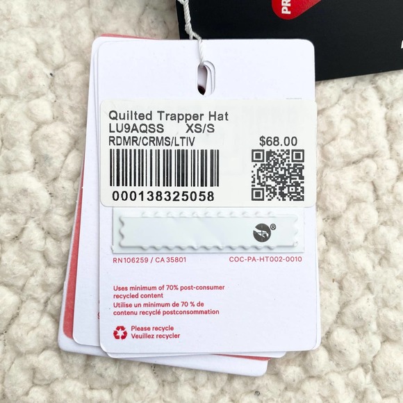 Lululemon Limited Edition Quilted Trapper Hat Red Canada NWT - Picture 9 of 11